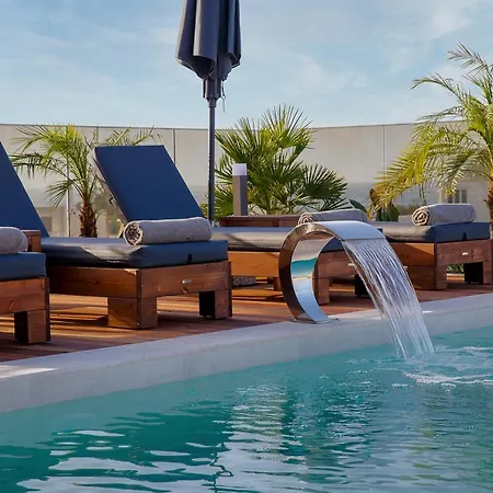 Hotel Utopia Luxury